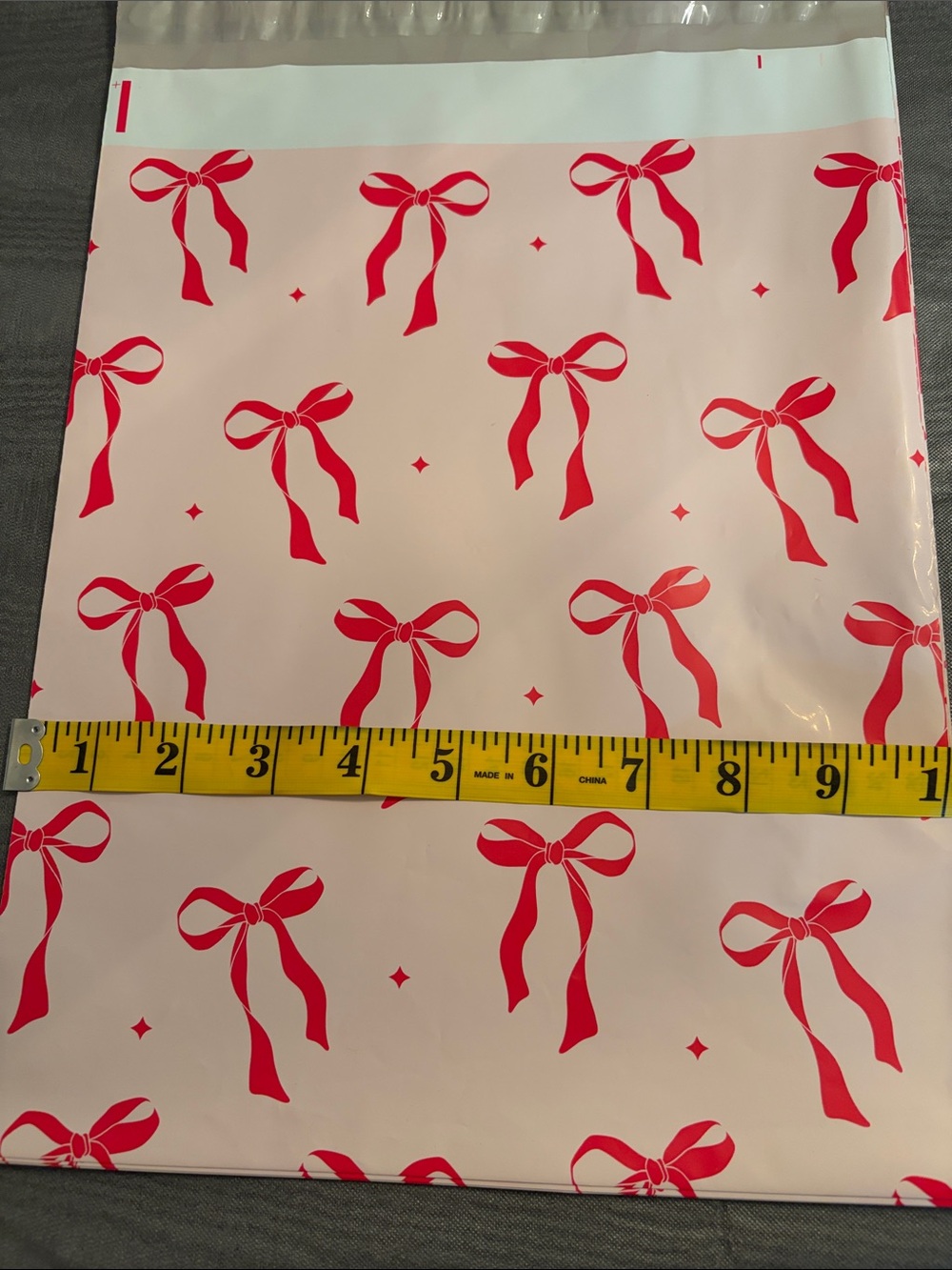Decorative 10x14 Pink Bow Mailer - Pack of 15 Shipping Bags
